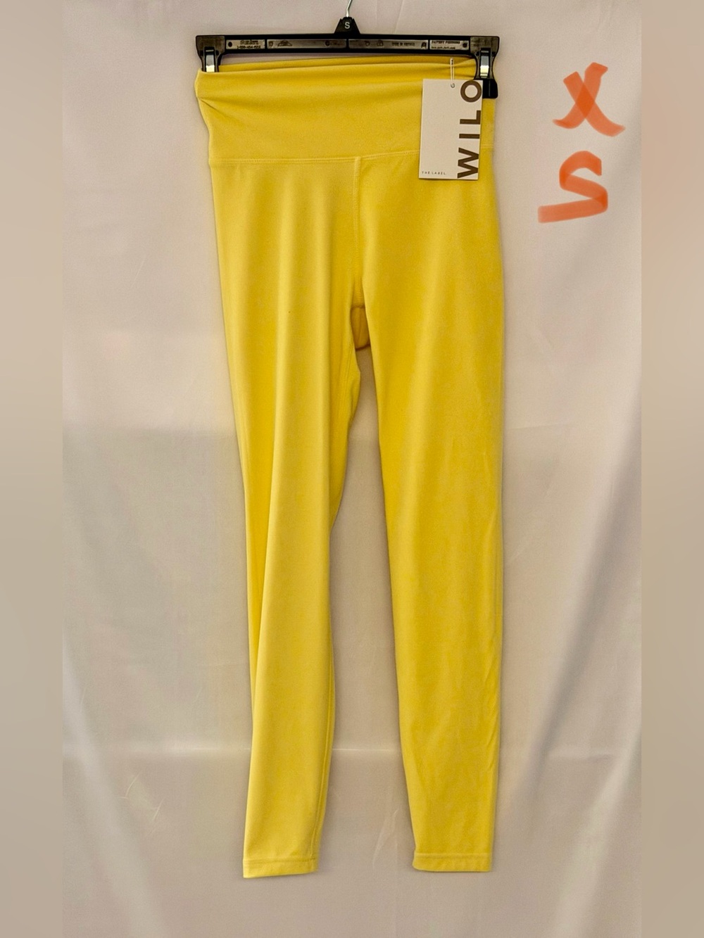 WILLO High-Rise Yellow Leggings - Smooth Stretch